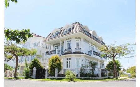 Bán đất mặt đường Xuân Thủy, Nha Trang, đi bộ 2 phút ra biển diện tích sử dụng 304m2