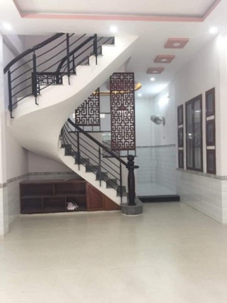 Bán Nhà HXH Gò Vấp, 65M2, 4 Tầng, 4 PN, Giá Rẻ.