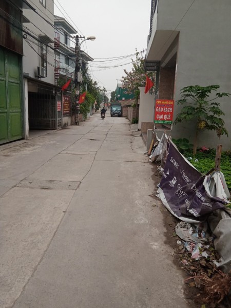 Bán đất mặt đường diện tích 306m2 giá 42tr đường rộng 6m Đông Dư, Gia Lâm, Hà Nội.