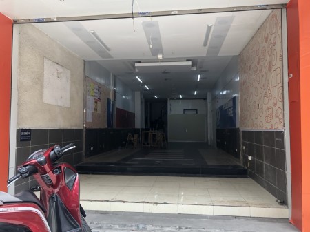 Chính chủ bán nhà mặt phố Bạch Mai, Hai Bà Trưng, DT86.6m2 Giá 31 tỷ LH 0989076494