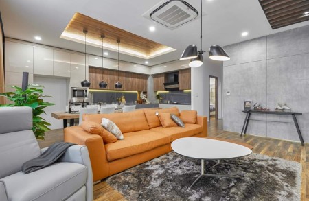 Nhà mới – Giá tốt !!! CC Golden Park cạnh CV Cầu Giấy, 2-3n, siêu hót Lh: 0976.044.926