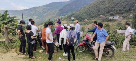 Đất nền Sapa 2 đối diện với khu biệt thự nghỉ dưỡng ven đồi liên hệ 0389308723 sổ sẵn