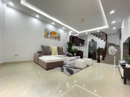 CHÍNH CHỦ BÁN NHÀ ĐẠI MỖ,NGÕ THÔNG, Ô TÔ TRÁNH,43m,4 TẦNG ,3.85 tỷ: 0978996965.