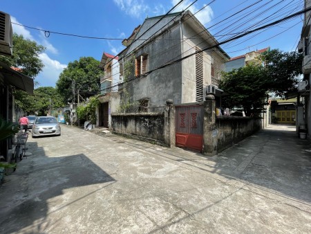Bán đất Thị Trấn Đông Anh, 300m ra đến BV Bắc Thăng Long, đường trước mặt ô tô tránh.