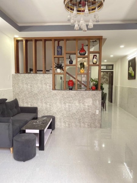 Trung tâm Bình Thạnh giá chỉ 3,8 tỷ DT68m2 nhà 2 lầu bán gấp
