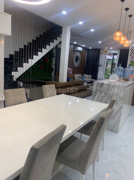cần tiền,bán nhà hẻm 5m TrườngChinh, F14,TB,4x10m, 4 tỷ
