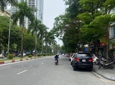 V.I.P và HIẾM. Nhà mặt phố Nguyễn Khuyến, Hà Đông 60m2 x 2 tầng MT 5m. Giá 17 tỷ