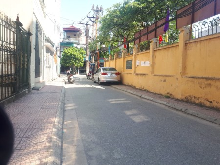 Bán nhà phân lô ô tô tránh, giá đầu tư sinh khí bùng phát sổ đỏ chính chủ, pháp lý chuẩn