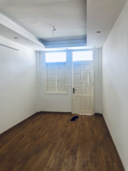 LÔ GÓC, NGÕ NÔNG, ĐẦY ĐỦ CÔNG NĂNG, CHO THUÊ PHÒNG GIÁ TRỊ CAO