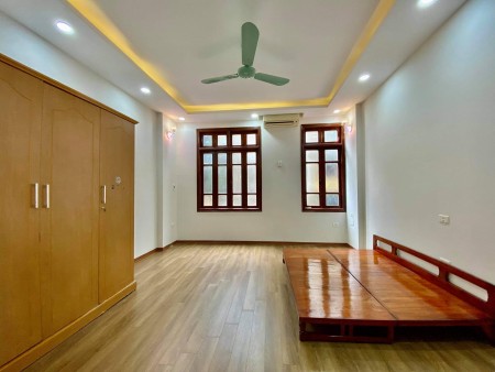 BÁN ĐẤT TẶNG NHÀ HAI BÀ TRƯNG - 10M Ô TÔ TRÁNH - 2 THOÁNG – 56M2 GIÁ 5.35 tỷ