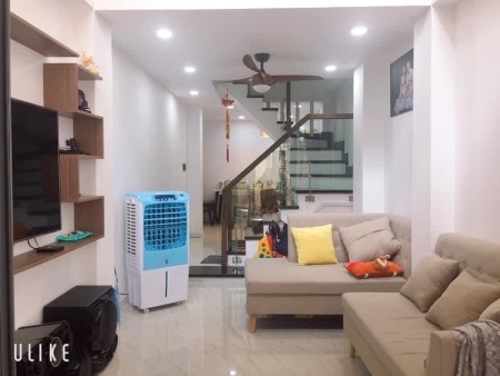 Bán nhà nở hậu Thành Mỹ, P8, Quận Tân Bình, diện tích 46m2, 2. tầng, giá chỉ 4.2 tỷ
