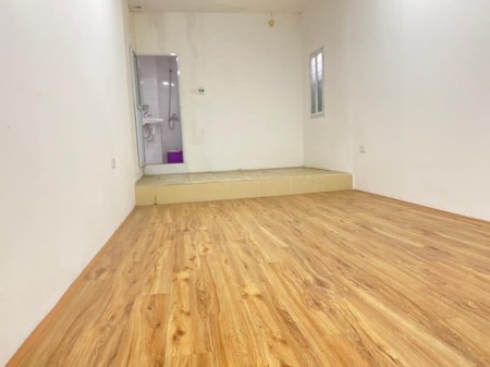 Nhỉnh 4 tỷ nhà mặt ngõ trung tâm Quận Hai Bà Trưng, dtsd 27m2, đúc 3 tầng, tiện ích ngay