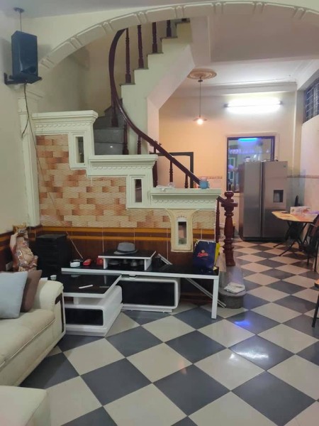 Bán Nhà Phố Khương Đình 40m2, 4 Tầng- 3.6 Tỷ.