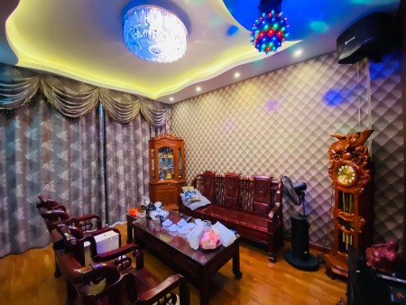Bán Luôn nhà Cầu Giấy 46m2 - Ngõ oto - Nhà đẹp ngõ thông