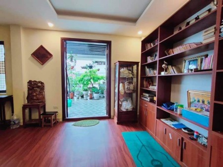 SIÊU PHẨM GIA THUỴ,LONG BIÊN,GARA Ô TÔ,LÔ GÓC,50M,4 TẦNG,7 TỶ