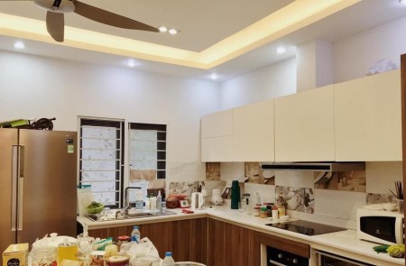 Bán nhà đẹp nguyên căn Quận Bà Đình diện tích sử dụng 5 tầng kinh doanh giá cực rẻ