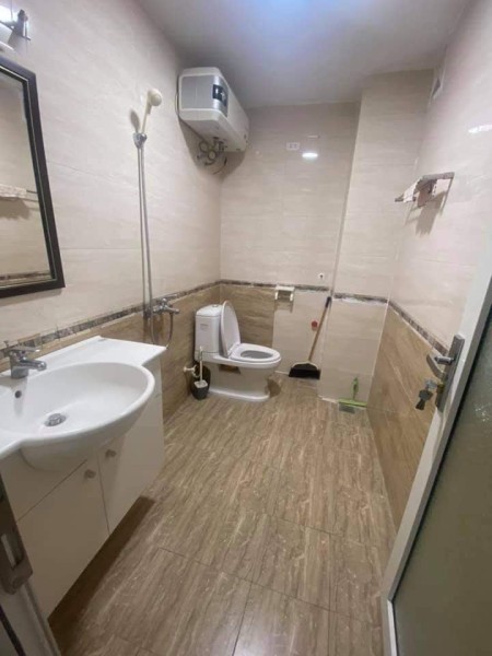 NHÀ NGUYỄN ĐÌNH THI 6 TẦNG x 50M2 - VIEW HỒ TÂY - 5 BƯỚC RA MẶT HỒ - SỔ ĐỎ VUÔNG - HIẾM!