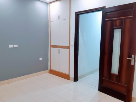 Nhà Xinh Đống Đa- 4 Tầng Ngõ Rộng, Siêu Phẩm 2 Tỷ Nhỉnh tại Khương Thượng 30M2