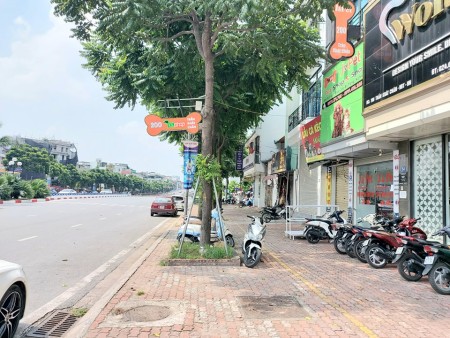 Đất hiếm! M.phố Trần Khát Chân, Sổ đẹp, V.trí đẹp, M.tiền lớn, Vỉa hè khủng, KD tập nập ngày đêm LH: 0983599927