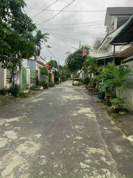 Nhà cấp bốn gần giáo xứ Bùi Thượng Tam Hoà Đồng Nai
