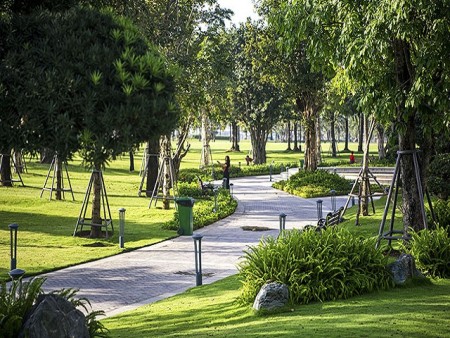 Đi đến slide 2