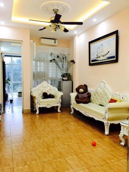 Bán nhà mặt phố Kim Giang Hoàng Mai, dt 68m2, 5 tầng giá bán 12 tỷ, ô tô tránh, kinh doanh các kiểu
