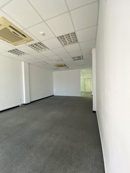 Cho thuê văn phòng 60m2 - 47m2 đường Nguyễn Công Trứ, Quận 1
