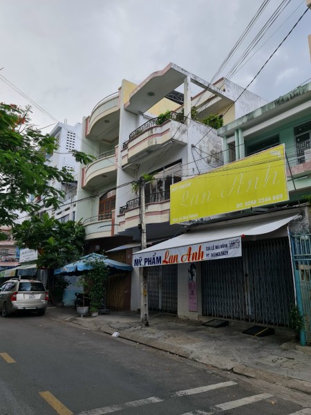 Bán nhà 1 trệt 2 lầu mặt tiền Lê Đại Hành ngang 4,2m, p. Tân Lập, tp. Nha Trang