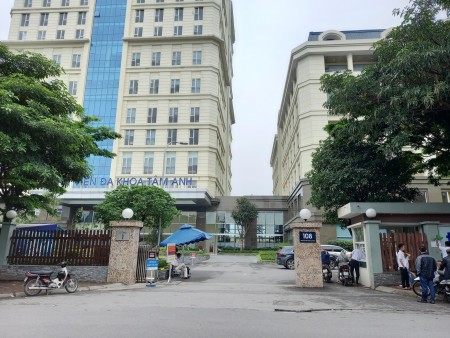 Bán nhà Hoàng Như Tiếp 73m² MT 8m,ngõ ô tô, tặng lại nội thất gỗ sịn giá 7 tỷ