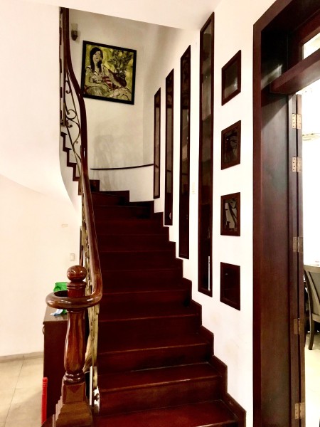 Bán gấp biệt thự Tân Cổ Điển 105m2 Ngay Sát Trung Tâm Thành Phố, Trệt 3 lầu 21 tỷ* Thương Lượng