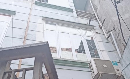 Ngõ Thổ Quan -Q.Đống Đa Nhà 4tầng x 35m2 mặt tiền 3.5m nở hậu ngõ thông ba bước ra phố giá chỉ nhỉnh 3tỷ!