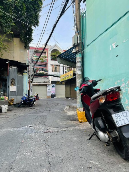 Bán nhà ô tô vào nhà đường Hồng Lạc, Tân Bình, dtsd 68m2, nhỉnh 6 tỷ lh 0901218895