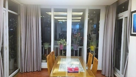Tòa nhà phố Đống Đa, phô Vũ Ngọc Phan. Ô tô, Kinh doanh, thang máy. 97m2 MT9m 8 tầng. 19 tỷ