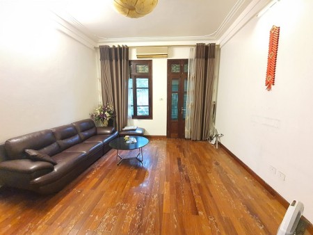 Bán nhà mặt phố Thợ Nhuộm 40m 5T, kinh doanh đỉnh, ở trung tâm, nhỉnh 13 tỷ