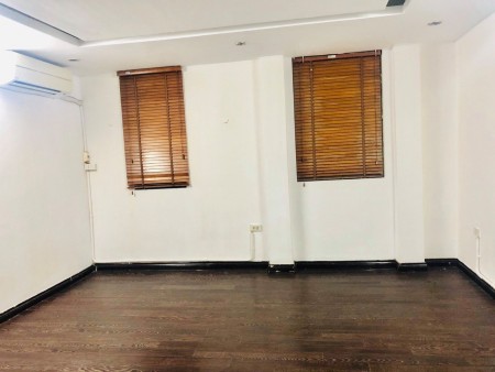 Bán nhà Quang Trung, Hà Đông, 34m*3T, giá 2.78 tỷ, ngõ rộng đẹp, 50m ra phố, an sinh đỉnh