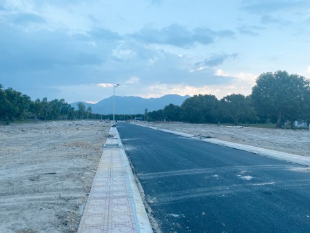Đi đến slide 2