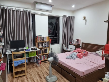 Bán nhà, Mặt ngõ thông, Cầu Diễn, diện tích sử dụng 38.6m2, 5 tầng, giá bán chỉ nhỉnh 2 tỷ