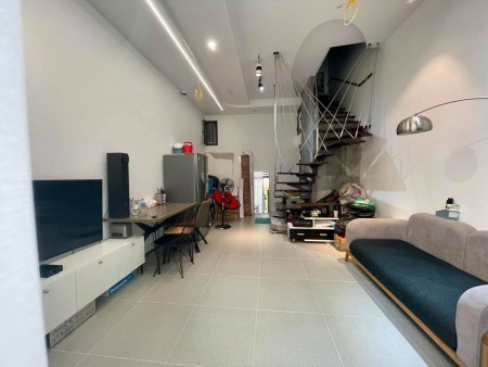 Bán nhà ngõ 63 Trần Quốc Vượng Cầu Giấy 120Mx3T Mặt tiền 10m 10 tỷ 0902224679