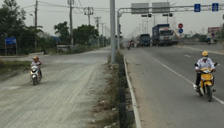 Bán đất mặt tiền đường 11, Tân Nhật, huyện Bình Chánh, diện tích sử dụng 190m2, chỉ 1.5 tỷ