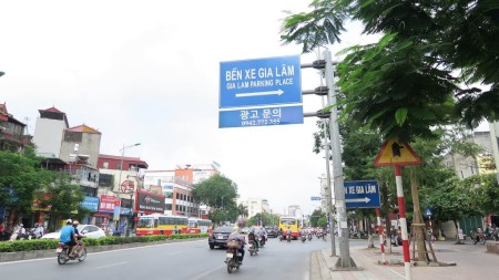 Chính chủ cần bán nhà 2 mặt tiền phố Ngô Gia Khảm, MT 7m, căn góc 2 mặt thoáng. Hiếm. Giá rẻ giật mình.