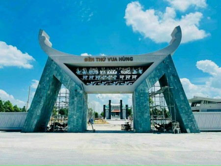 Nền hiếm duy nhất tại Stella Mega City, diện tích sử dụng 125m2, liên hệ 0816724681