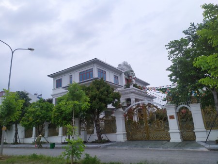 Đi đến slide 2
