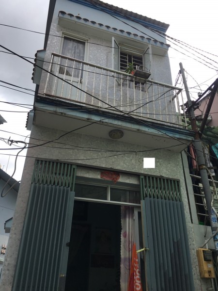 Bán nhà 3 mặt tiền hẻm 4m đường Hậu Giang, P.11, Quận 6 giá bán 1.8 tỷ, sổ sẵn chính chủ