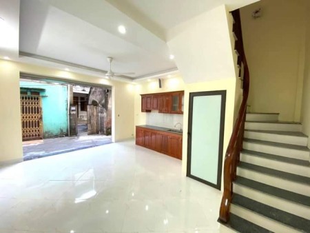 Bán nhà Ngô Quyền Hà Đông, siêu đẹp mặt tiền 5m, giá khu đô thị Văn Khê, cách ô tô 20m