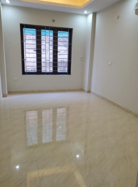 Bán nhà Vân Canh ô tô đỗ cửa lô góc đúc 5 tầng dtsd 40m2, giá chỉ nhỉnh 2 tỷ, sổ đỏ chính chủ