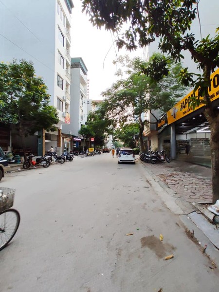 Đi đến slide 8