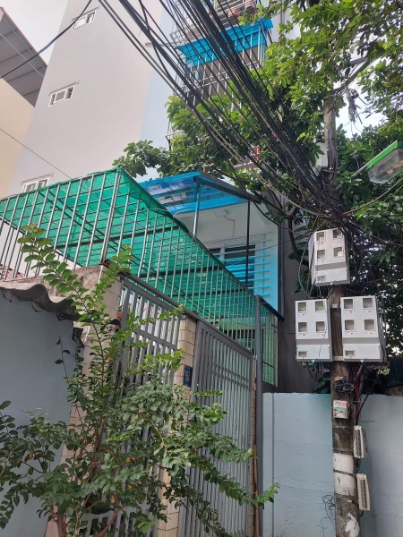 Bán nhà phố Hoàng Đạo Thuý, 6 tầng, dt 43m2 giá 5.1 tỷ, ngõ rộng nhà đẹp ở được ngay