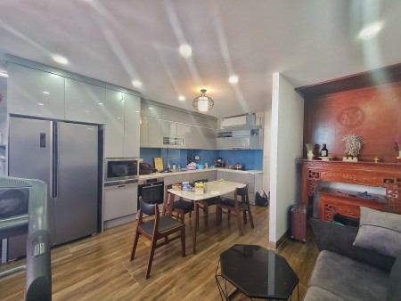 Bán nhà Bồ Đề quận Long Biên gara ô tô 6 tầng thang máy, kinh doanh đỉnh, khu dân cư đông