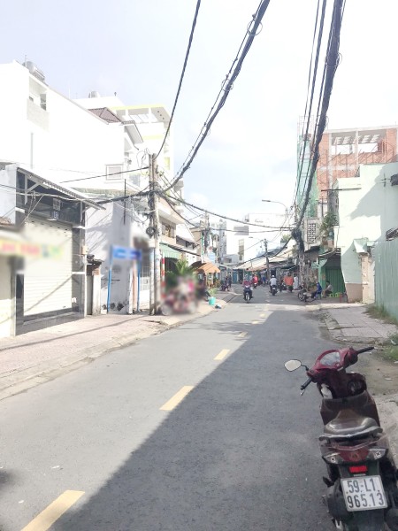 Căn góc MT Phong Phú P11Q8, diện tích lớn ko vướng lộ giới