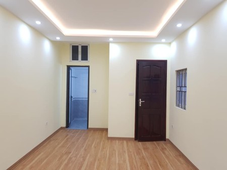 Chính chủ Bán nhà Trần Cung, B. Từ Liêm 32m2, Ô TÔ, 2 thoáng. Giá nhỉnh 3 tỷ.